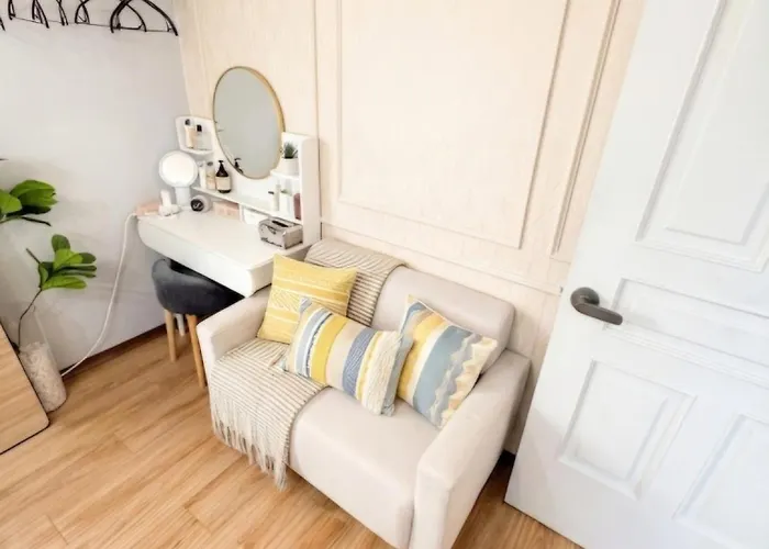 Chillpop Stay, Sinchon Station, 1f, 4ppl, 2br, Hongdae, Private *
